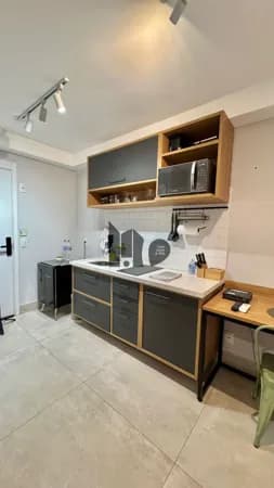 Studio mobiliado no Centro de São Paulo – ideal para morar ou investir