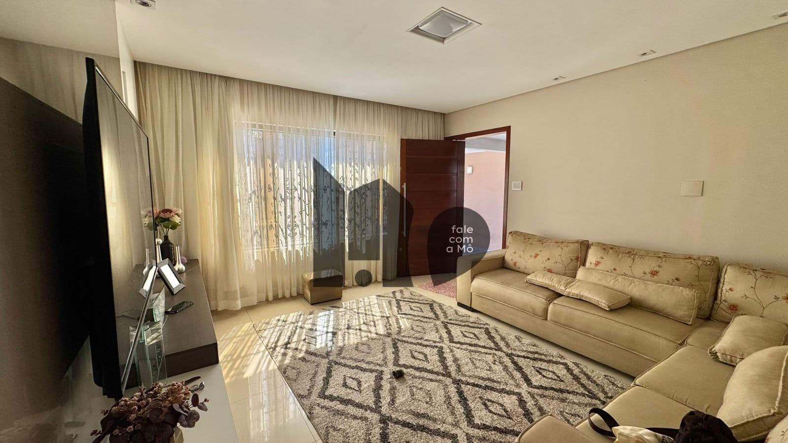 Casa à venda no Jardim Progresso em Santo André. Um lar amplo, acolhedor e com espaço para viver com calma e qualidade
