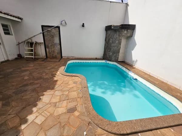 Casa à venda no bairro Morada da colina - Uberlândia - MG