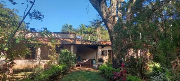 Chácara com 5 quartos à venda no Condomínio Chácaras Eldorado - Uberlândia/MG
