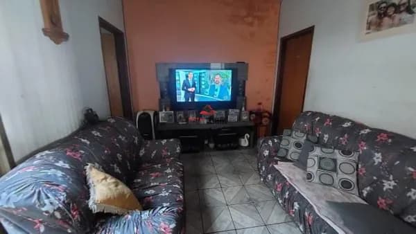 Casa com 3 quartos à venda no Bairro Santa Mônica - Uberlândia/MG