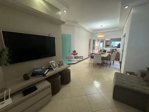 Casa com 3 quartos à venda no Bairro Jardim Patrícia - Uberlândia/MG