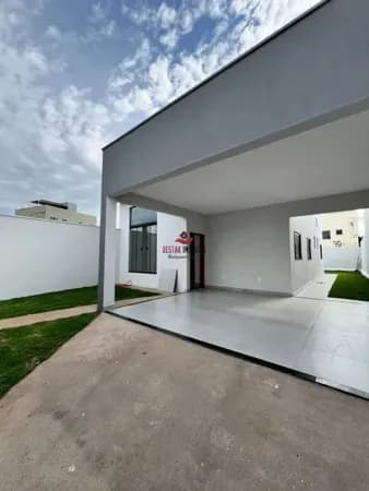 Casa com 3 quartos à venda no Bairro Jardim Holanda - Uberlândia/MG