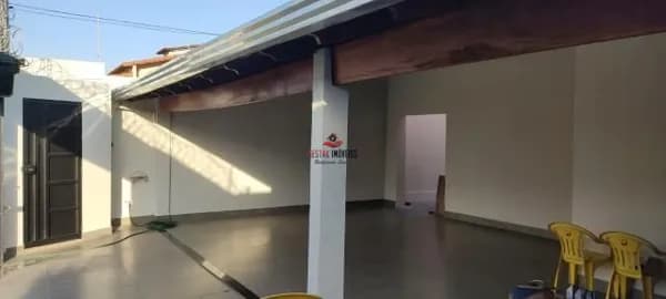 Casa com 3 quartos à venda no Bairro Santa Rosa - Uberlândia/MG