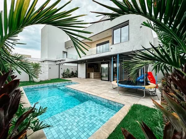 Casa com 4 quartos à venda no Condomínio Varanda Sul - Uberlândia/MG