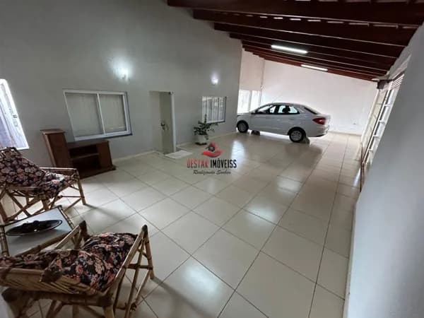 Casa com 3 quartos à venda, bairro Tubalina - Uberlândia/MG