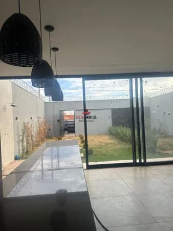 Casa com 2 quartos à venda, Bairro Minas Gerais - Uberlândia/MG
