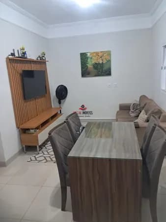 Casa com 3 quartos à venda no Bairro Novo Mundo - Uberlândia/MG