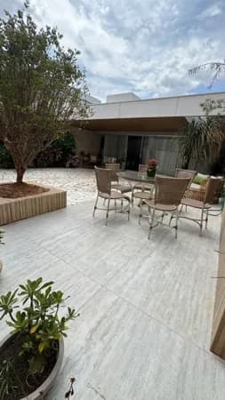 Casa com 3 quartos à venda bairro Jardim Karaíba - Uberlândia/MG
