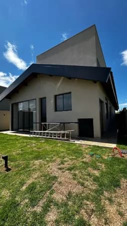 Casa à venda, 210 m² por R$ 2.500.000,00 - Condomínio Tamboré - Uberlândia/MG