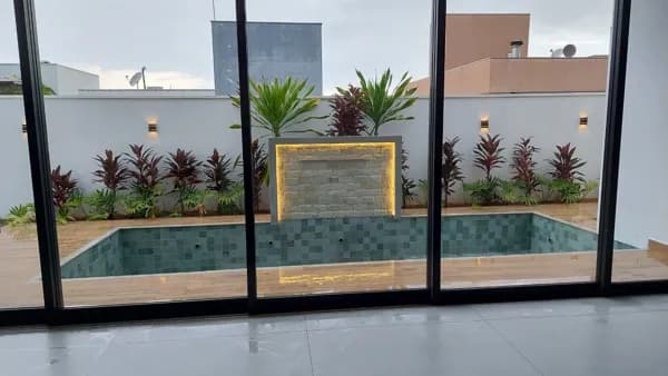 Casa com 4 quartos à venda, Condomínio Jardins Gênova - Uberlândia/MG