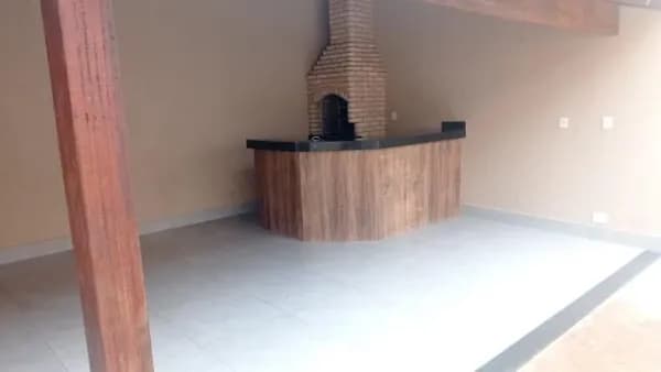 Casa com 4 quartos à venda no Bairro Jardim das Palmeiras - Uberlândia/MG