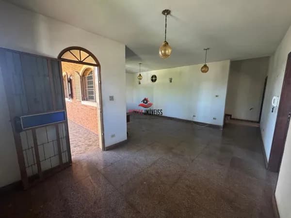 Casa com 3 quartos à venda no Bairro Tabajaras - Uberlândia/MG
