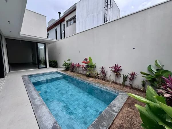 Casa com 3 quartos à venda, no Condomínio Tamboré - Uberlândia/MG