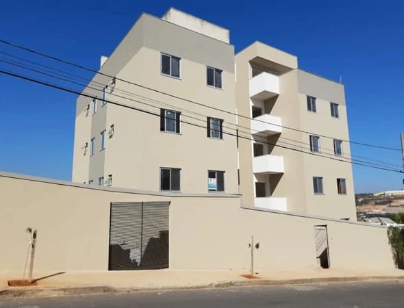 Cobertura de 2 quartos no bairro Cândida Ferreira