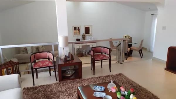 Casa com 4 quartos à venda no Bairro Osvaldo Rezende - Uberlândia/MG