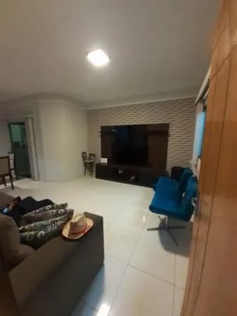Casa com 3 quartos à venda no Bairro Jardim Europa - Uberlândia/MG