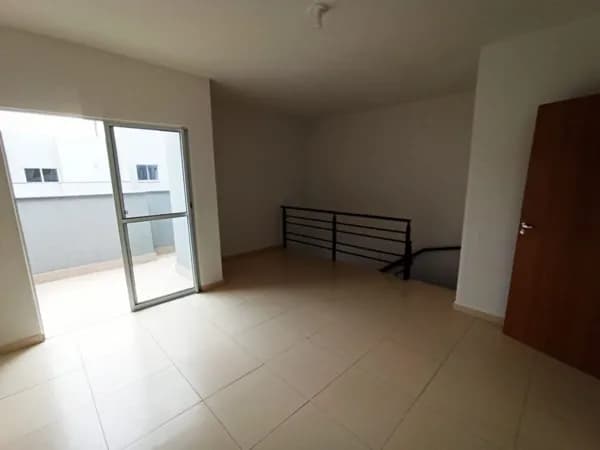 Cobertura com 2 quartos à venda no Bairro Martins - Uberlândia/MG