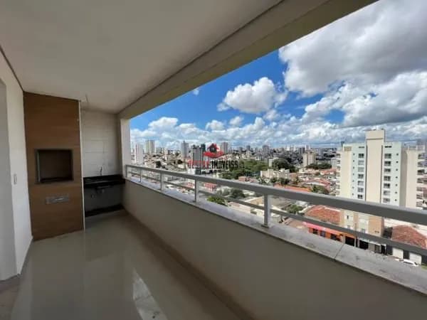 Apartamento com 3 quartos à venda no Bairro Vila Saraiva - Uberlândia/MG