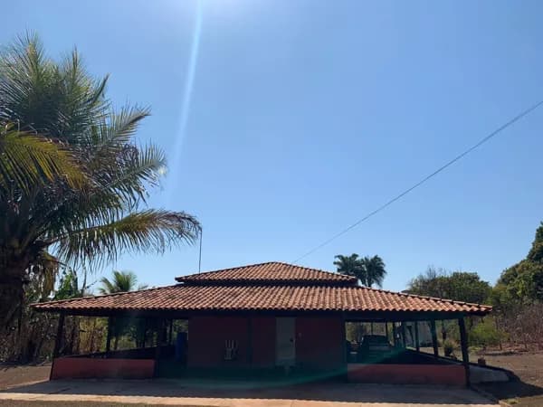 Chácara com 3 quartos à venda, Chácaras Eldorado - Uberlândia/MG