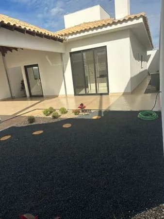 Casa com 3 quartos à venda bairro Aclimação - Uberlândia/MG