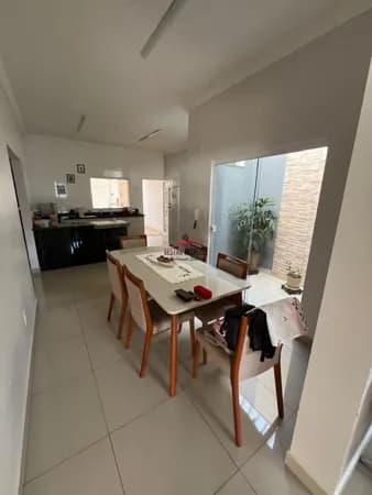 Casa com 3 quartos à venda no Bairro Jardim Inconfidência - Uberlândia/MG