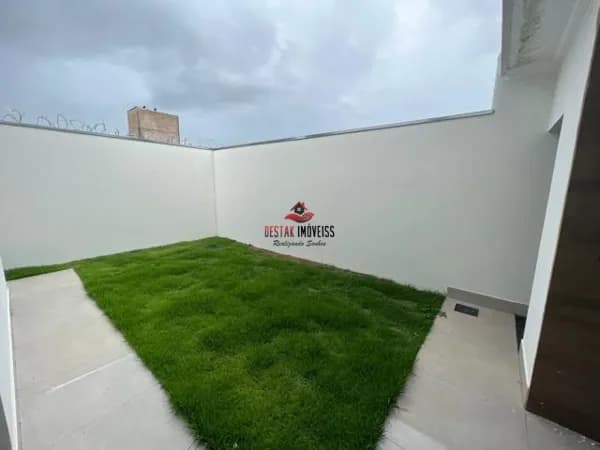 Casa com 3 quartos à venda, bairro Cidade Jardim - Uberlândia/MG