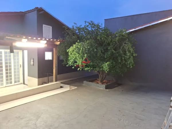 Casa com 3 quartos à venda, Bairro Pacaembu - Uberlândia/MG