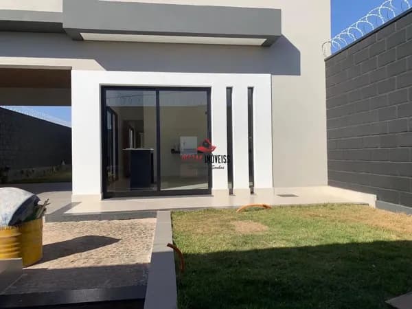 Casa com 3 quartos à venda, bairro Portal do Vale - Uberlândia/MG