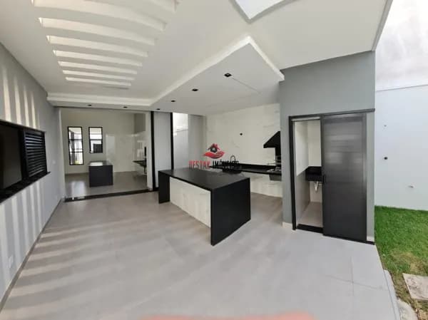 Casa com 3 quartos à venda, bairro Alto Umuarama - Uberlândia/MG