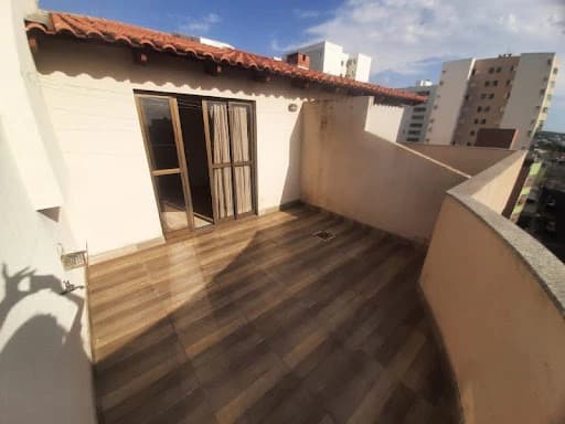 Cobertura com 4 quartos à venda no Bairro Santa Mônica - Uberlândia/MG