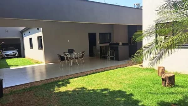 Casa com 3 quartos à venda, bairro Morada Nova - Uberlândia/Minas Gerais