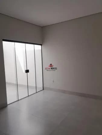 Casa com 3 quartos à venda no Bairro Jardim Europa - Uberlândia/MG