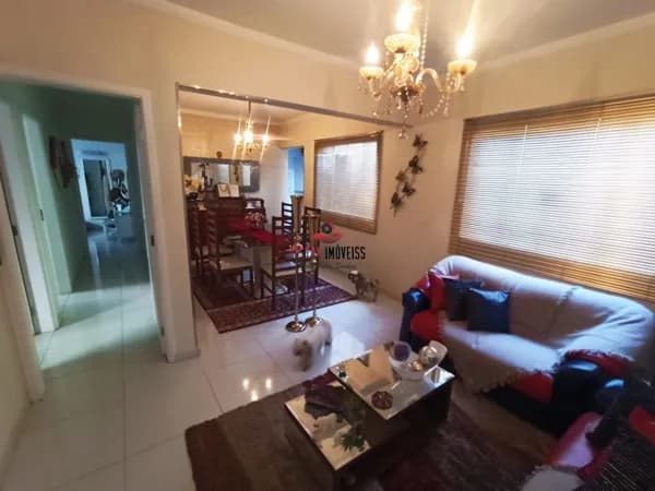 Casa com 3 quartos à venda, bairro Cidade Jardim - Uberlândia/MG