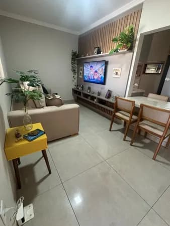 Casa em Uberlândia - Santa Rosa