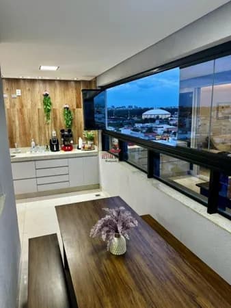 Apartamento com 3 quartos à venda no Bairro Santa Mônica - Uberlândia/MG