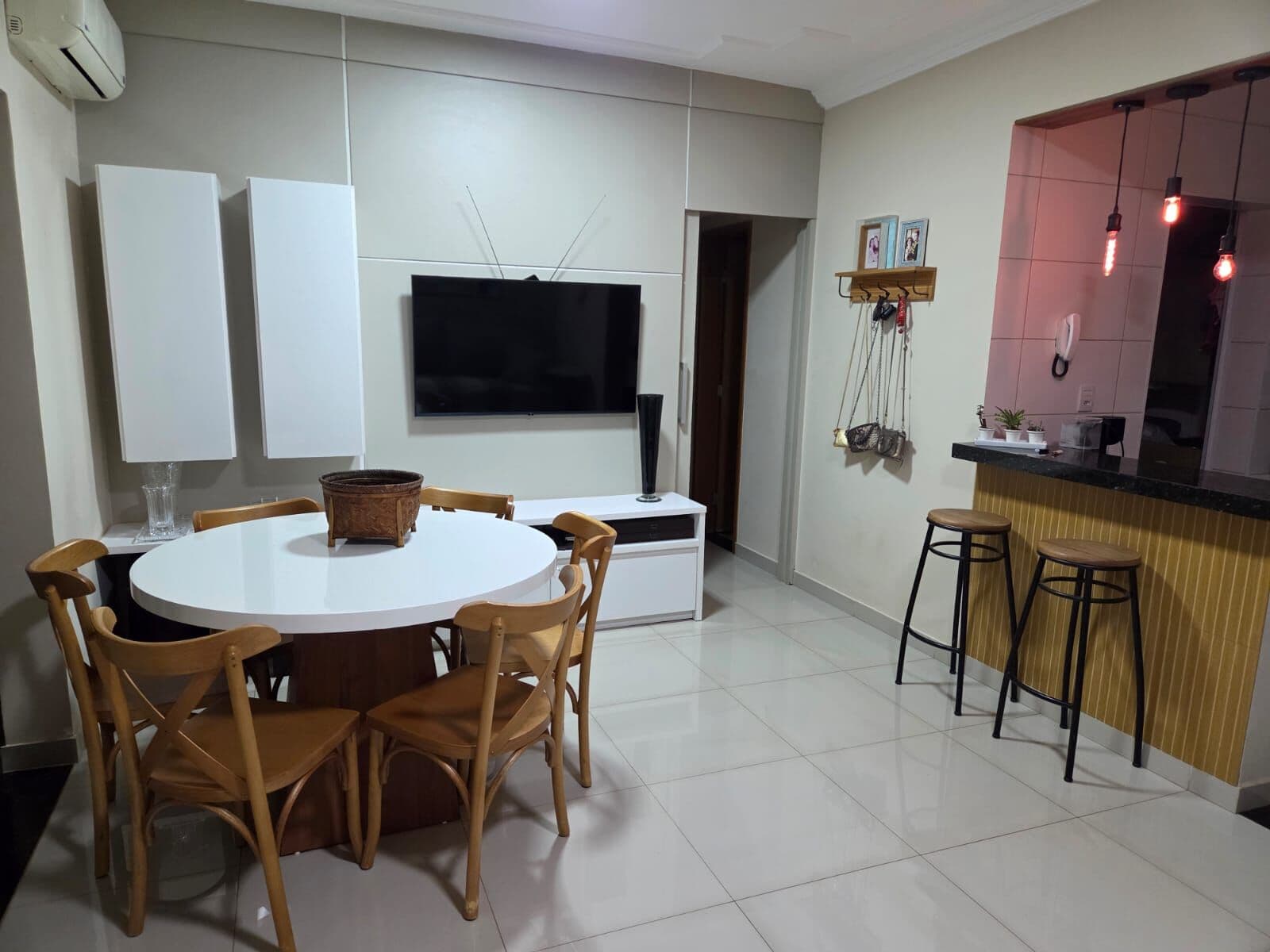 Apartamento à venda no bairro Santa Monica - Uberlândia - MG