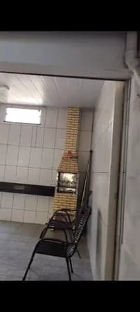 Casa com 3 quartos à venda, 210 m² por R$ 600.000
