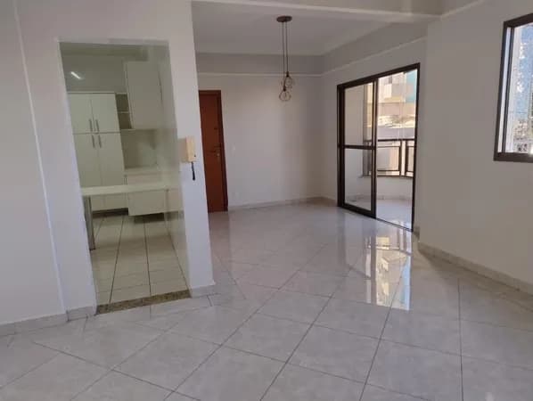 Apartamento com 3 quartos à venda no Bairro Saraiva - Uberlândia/MG