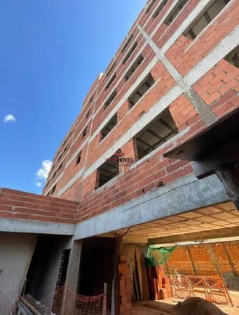 Apartamento com 3 quartos à venda, Bairro Presidente Roosevelt - Uberlândia/MG