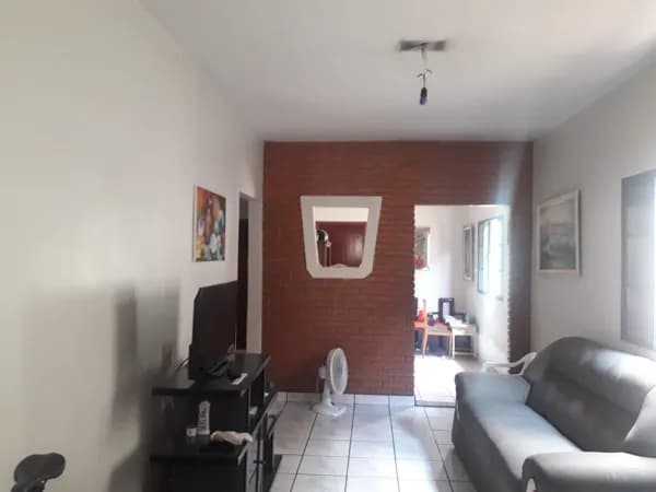 Casa em Uberlândia - Saraiva