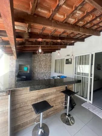 Casa em Uberlândia - Jardim Califórnia