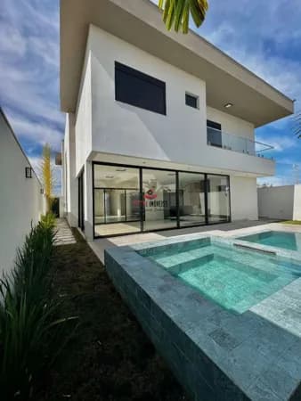 Casa com 4 quartos à venda no Condomínio Jardim Versailles - Uberlândia/MG