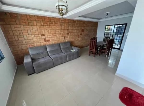 Casa com 4 quartos à venda, bairro Cidade Jardim - Uberlândia/MG
