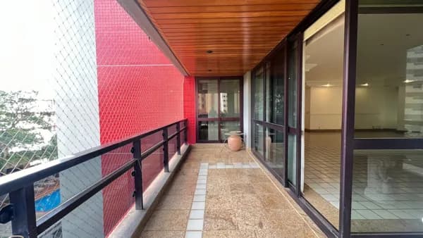 Apartamento com 5 quartos à venda, bairro Centro - Uberlândia/MG