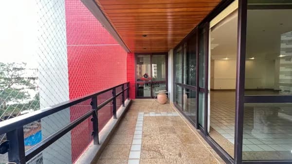 Apartamento com 5 quartos à venda, bairro Centro - Uberlândia/MG