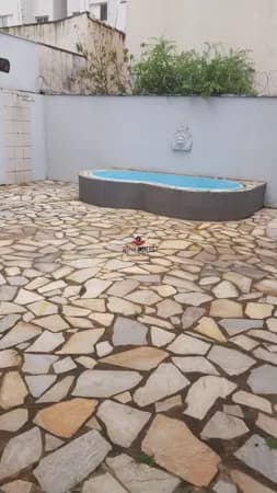 Casa com 3 quartos à venda no Bairro Santa Mônica - Uberlândia/MG