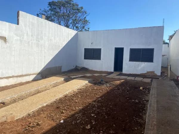 Casa com 3 quartos à venda, Bairro Vigilato Pereira - Uberlândia/MG