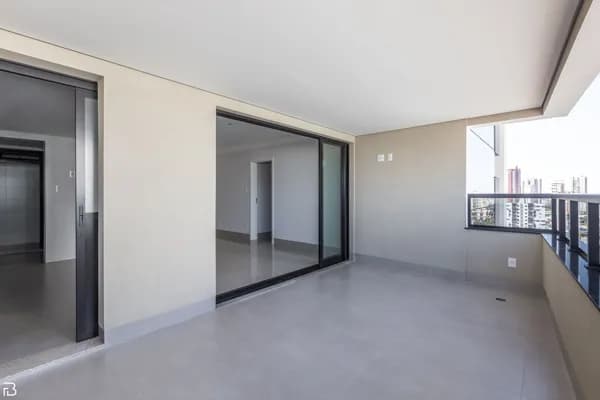 Apartamento com 3 quartos à venda no Bairro Martins - Uberlândia/MG
