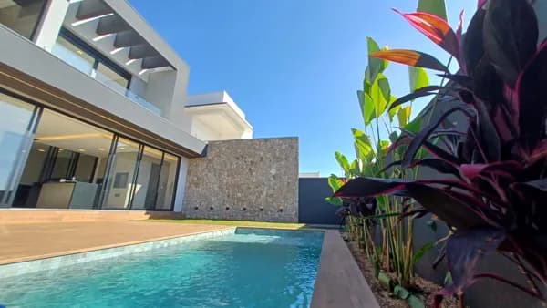 Sobrado com 4 quartos à venda, Condomínio Gávea Paradiso - Uberlândia/MG